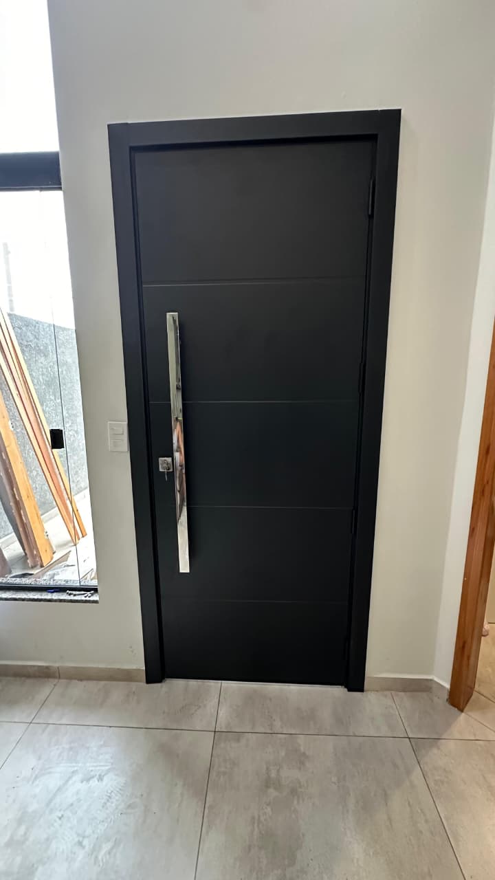 Porta Externa sob Medida